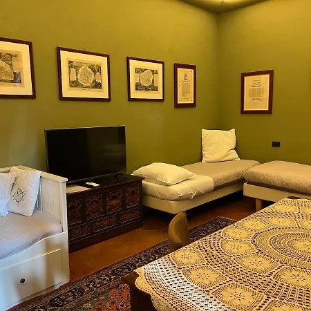 A Casa Di Paola Alojamento de Acomodação e Pequeno-almoço Ravena