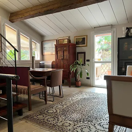 A Casa Di Paola Alojamento de Acomodação e Pequeno-almoço Ravena