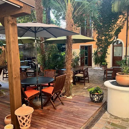 A Casa Di Paola Alojamento de Acomodação e Pequeno-almoço 2*