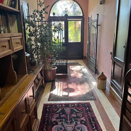 A Casa Di Paola Rávena