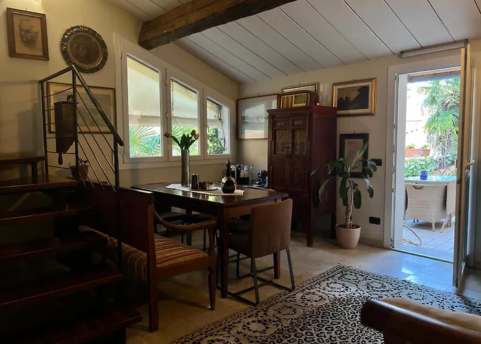 Alojamento de Acomodação e Pequeno-almoço A Casa Di Paola 4*