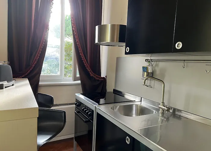Alojamento de Acomodação e Pequeno-almoço A Casa Di Paola 4*