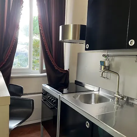Alojamento de Acomodação e Pequeno-almoço A Casa Di Paola 4*